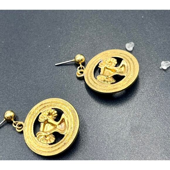 Avon Aries Ram Zodiac March Vintage Pierced Gold Tone Dangling Earrings - Picture 5 of 8